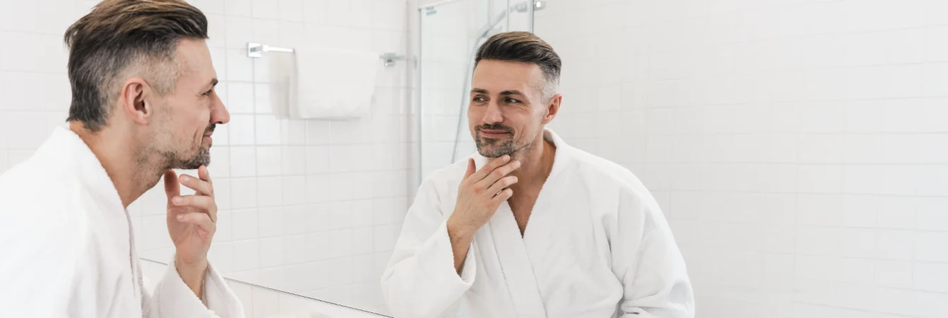 Teint terne et traits marqués : les mécanismes de la peau masculine